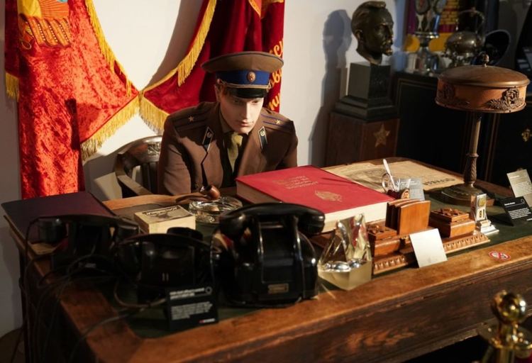 Устройства на шпиони от КГБ отиват на търг в Бевърли хилс