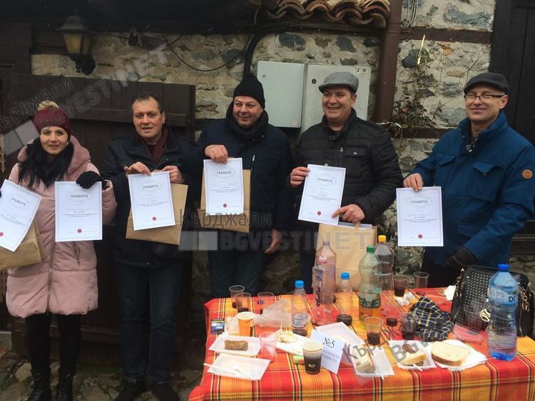 Кърджалийци обраха грамотите за отлични вина на Трифониадата в Златоград