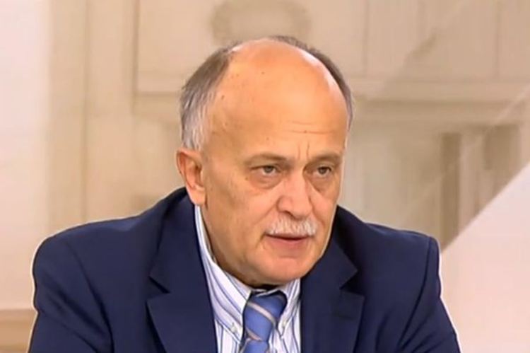 Зам.-министър Бойко Пенков идва в Кърджали, ще проверява как върви ваксинирането