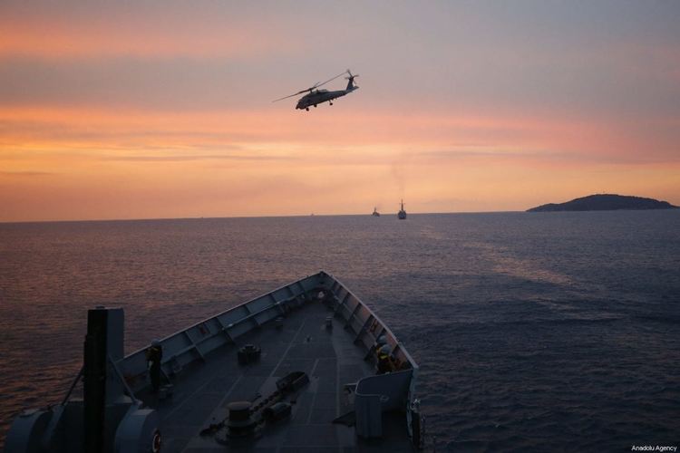 Турция започва мащабни военни учения в Егейско море