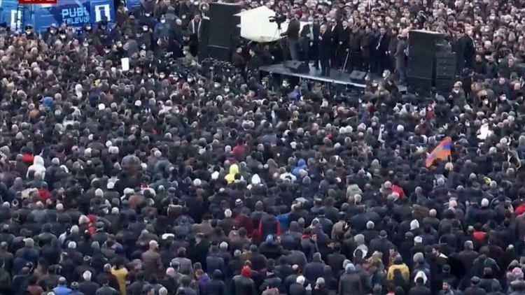 Арменският премиер осъди опит за военен преврат