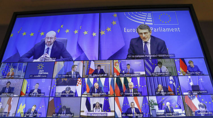 ЕС е разделен относно ваксинационните паспорти и затварянето на границите