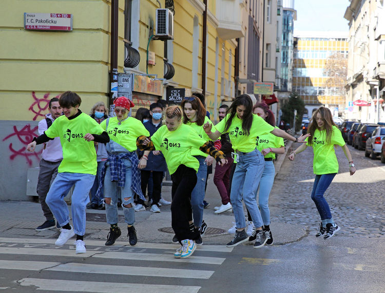 Jerusalema Dance Challenge стигна до София