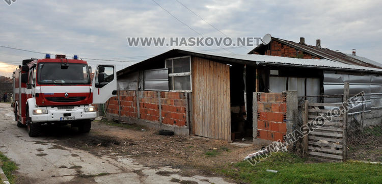 Газова бутилка подпали къща в Малево