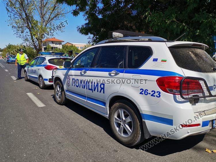 Задържаха водачи с 2,41 и 1,31 промила, арестуваха и дрогиран в Хасковско