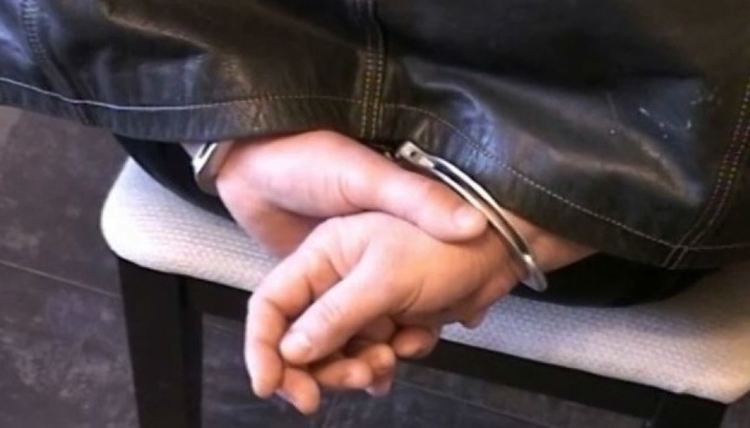 34-годишен Ромео,троши врата и прозорци на 33-годишна Жулиета в Бенковски