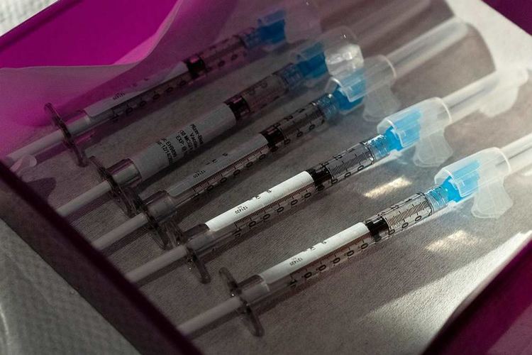 Сърбия предлага безплатна ваксинация срещу Ковид-19 за чужденци