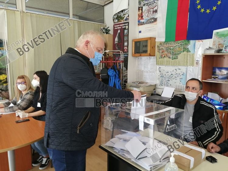 Кметът Мелемов: Гласувах за стабилност на държавата ни и нейното европейско развитие