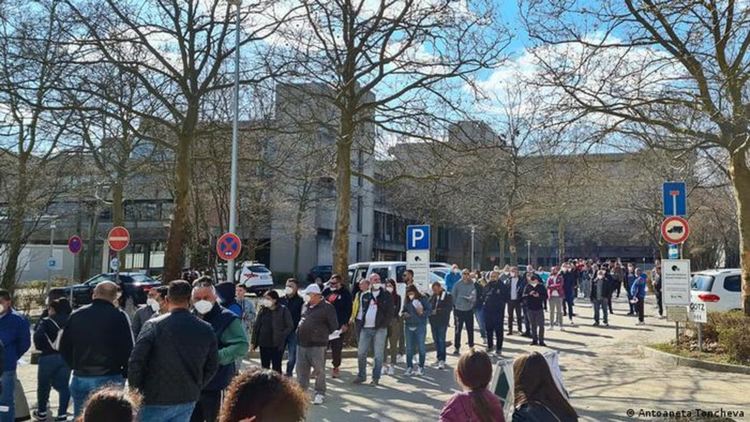 "Има такъв народ" печели вота на българите в чужбина