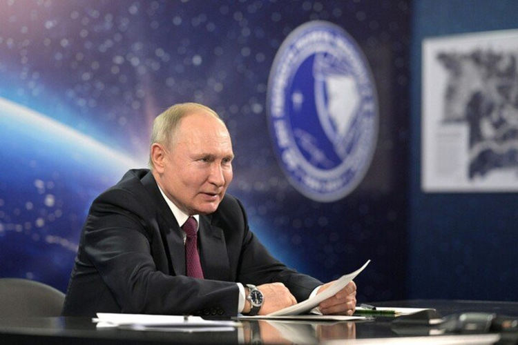 Путин: Русия трябва да запази статута си на водеща ядрена и космическа страна