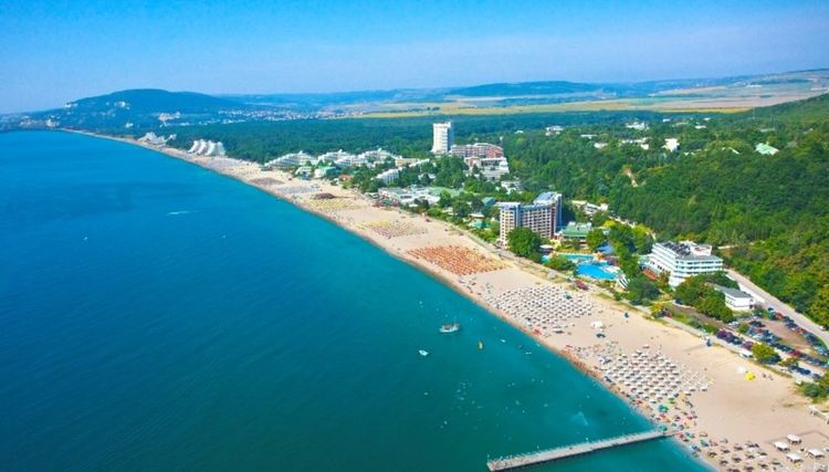 Ценова война доведе до абсурдно ниски оферти по Северното Черноморие