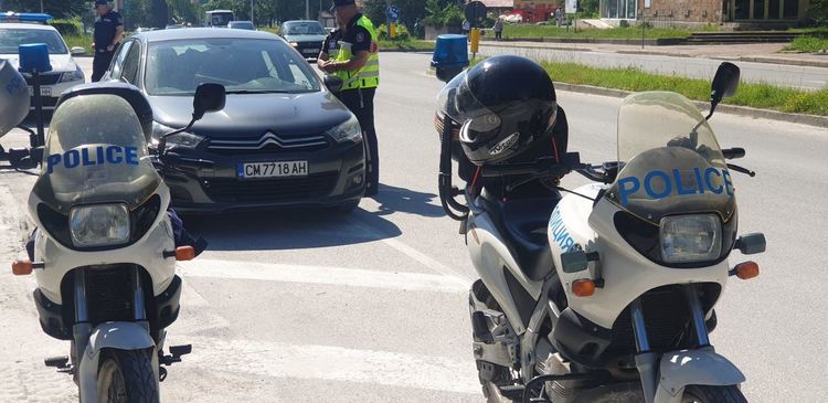 Полицейска акция за Деня на безопасността на движение по пътищата