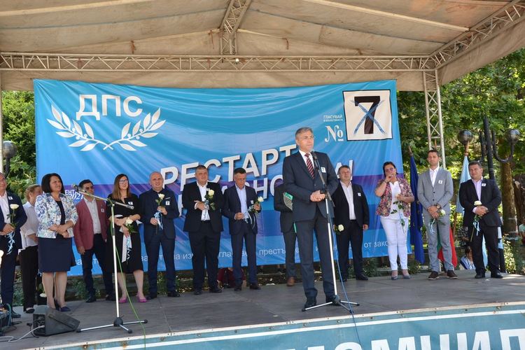 Мустафа Карадайъ от Момчилград: Моделът на авторитарното управление от джипката разруши демокрацията и държавността