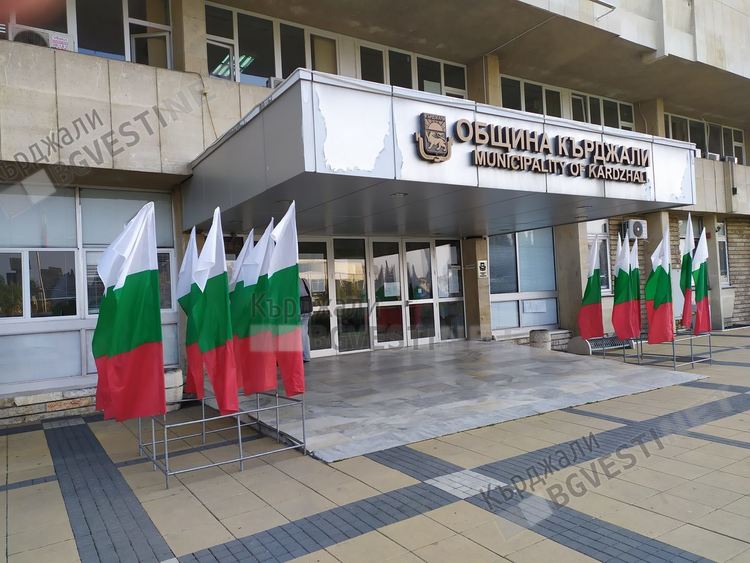 Отлагат общественото обсъждане на проекта за застрояване на кв."Байкал"