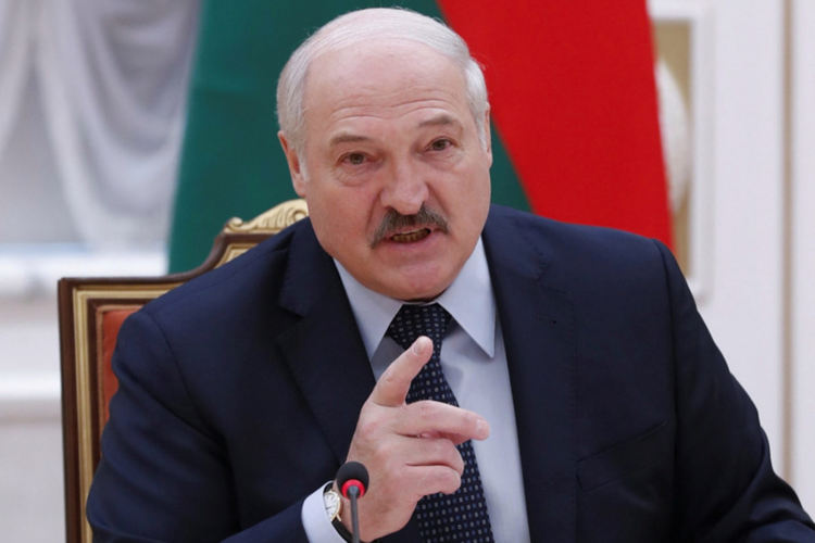 Лукашенко заплаши ЕС с масов приток на мигранти и спиране на транзита на стоки през Беларус