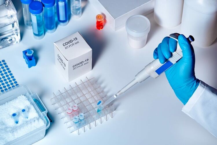 Не, PCR тестовете не са прекратени, защото не различавали COVID-19 от грип