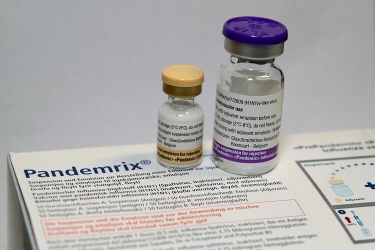 Ваксината Pandemrix: Защо обществеността не е била предупредена за ранните притеснителни знаци? 