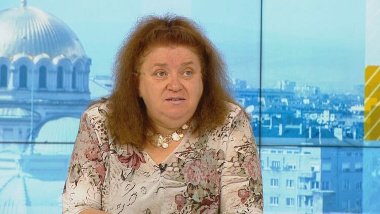 Проф. Радостина Александрова: По-рядко се среща загубата на вкус и мирис при Делта-варианта