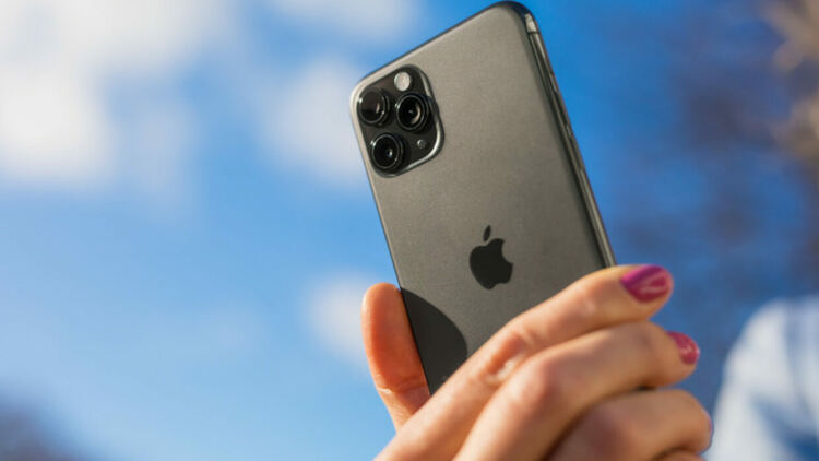 Какво разкриват първите изтекли снимки на iPhone 13 Pro