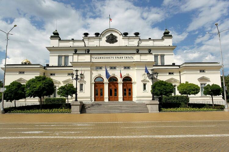 Изслушват управителя на БНБ в комисията "Магнитски"