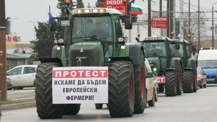 Фермерски протест пред НС на 2 септември
