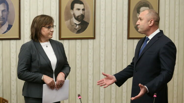 Официално: Отиваме на трети избори, БСП върна мандата на Радев