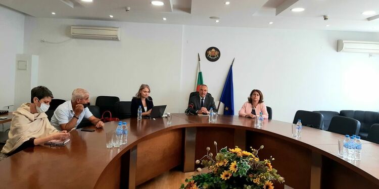 Областният управител Ангел Стоев призовава да се преброим електронно
