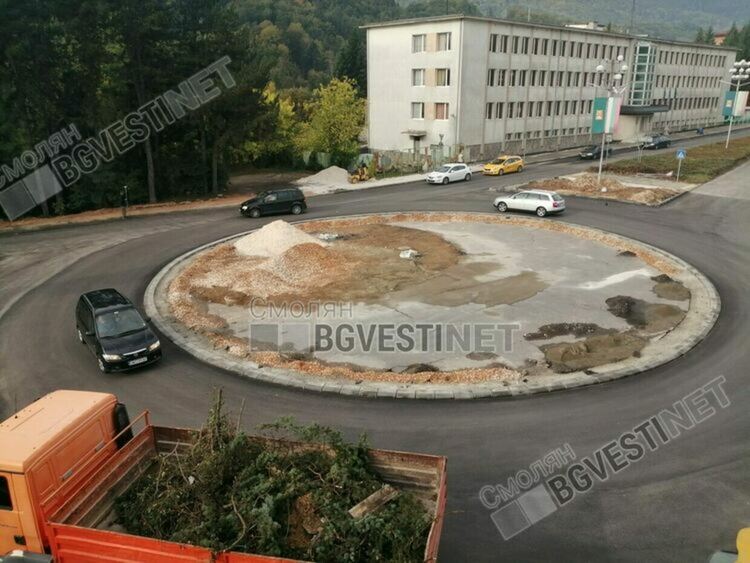 Готвят още три кръгови по главния булевард, едното ще се строи още тази година