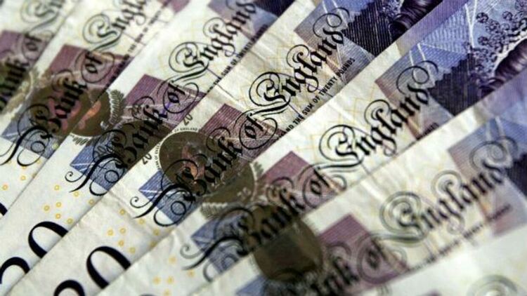 £5000 субсидии в Англия и Уелс за замяна на газовите бойлери с термопомпи