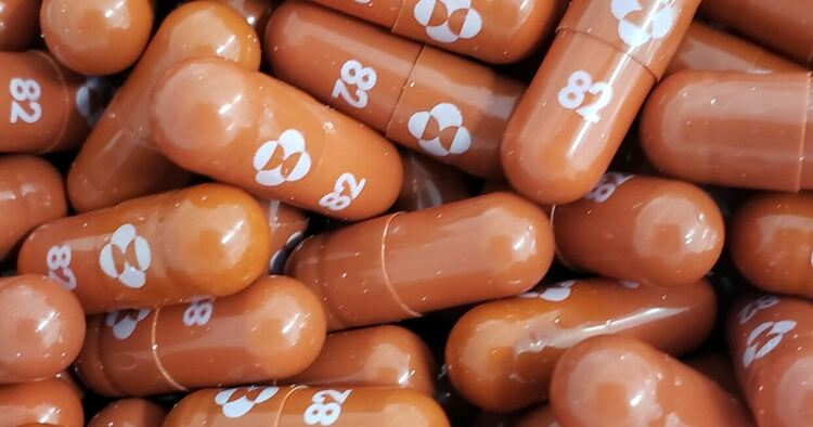 EMA обяви, че ще започне ускорено изследване на лекарството срещу COVID-19 на "Мерк"