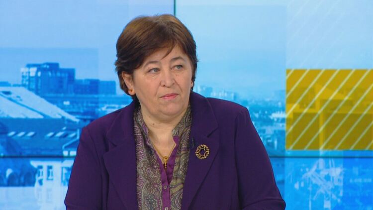 Министър Балтова: Средства за туризма има, трябва съгласие за разпределянето им