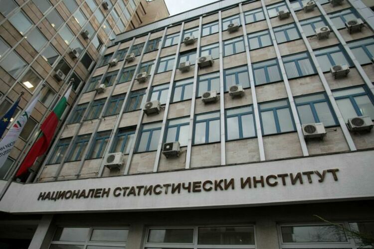 НСИ отчита през октомври влошен бизнес климат в промишлеността, търговията на дребно и услугите