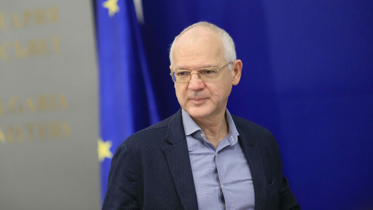 Бизнесът напусна среща за доходите заради поведението на синдикатите