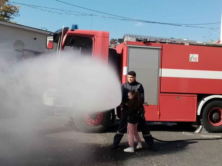 Форд Фокус се подпали в движение при Бенковски