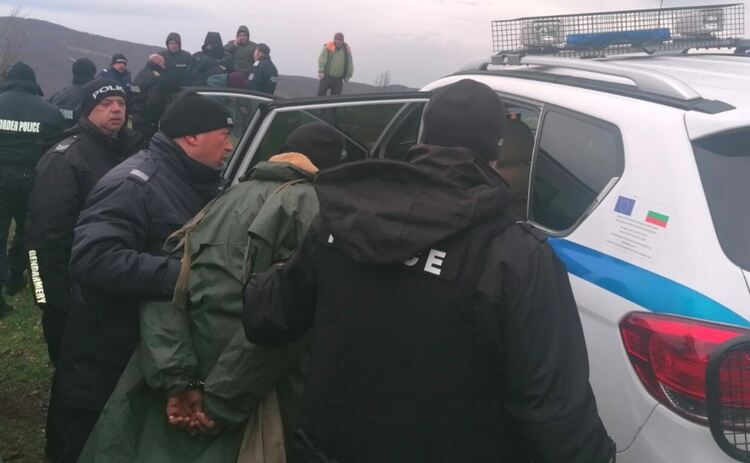 3 обвинения за стрелеца от Сърница, предвиждат до 20 г. затвор