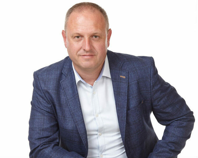 Кметът на Първомай поздравя всички дами за празника