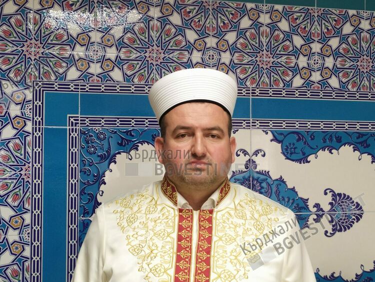 Президентът дава ифтар в столицата,кани и кърджалийци