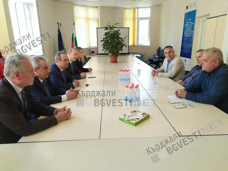 Балкантюрксиад в Кърджали: Много турски бизнесмени искат да инвестират в България,  но ги спъва бюрокрацията!