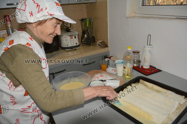  Как да приготвим питка за Бъдни вечер и баница с локум за Коледа