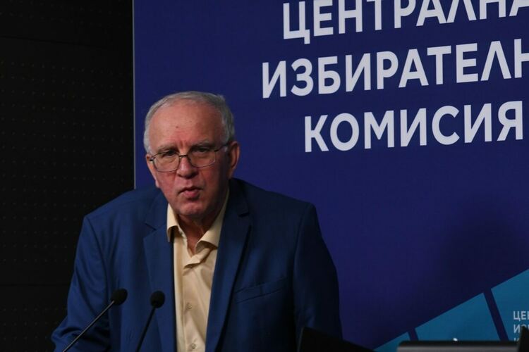 Цветозар Томов: Това решение е манна небесна за изборните мошеници