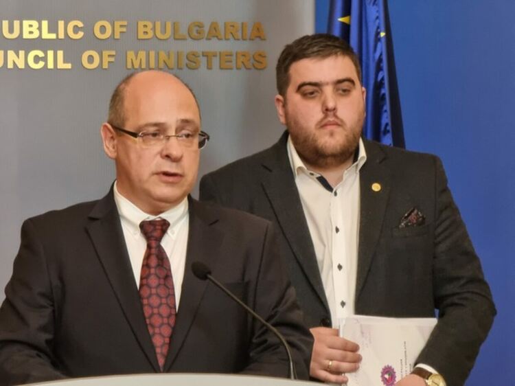 Тристранката прие двойно увеличение на командировъчните