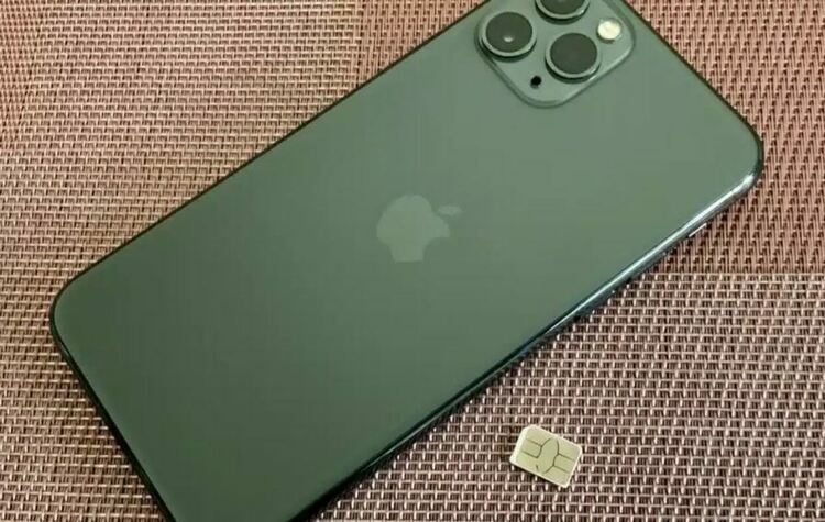 Серията iPhone 15 може да бележи края на използването на физически SIM карти в Европа