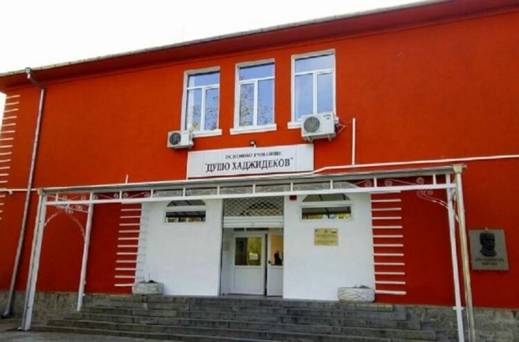 13-годишно момче се самоуби в Пловдив