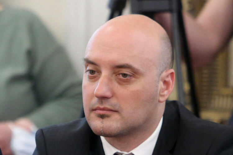Новият правосъден министър предлага ВСС да гледа първо освобождаването на Гешев