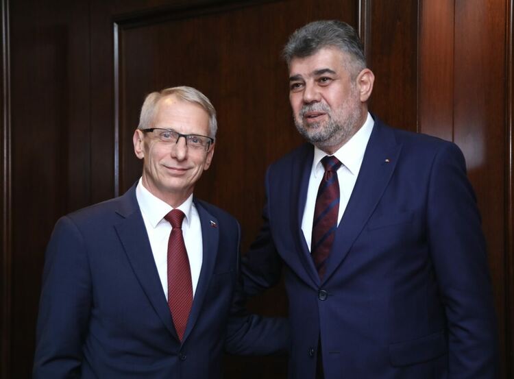 Премиерите на България и Румъния обсъдиха в Атина съвместна стратегия за приемане в Шенген  