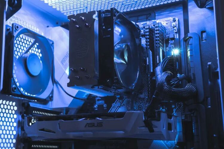 AMD срещу Nvidia: Кой е шампионът на графичните карти