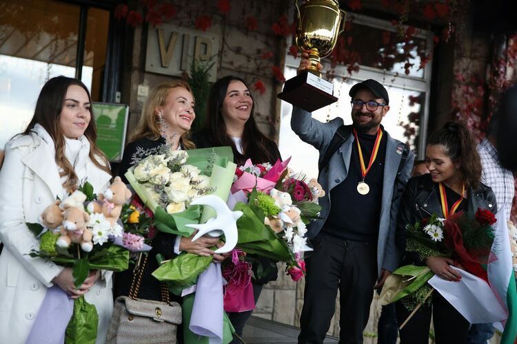 Антоанета Стефанова: Тези момичета имат цялото бъдеще пред себе си и ще донесат много медали на българския шахмат