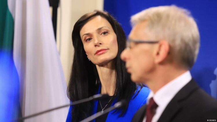 Защо Борисов не иска Денков за външен министър