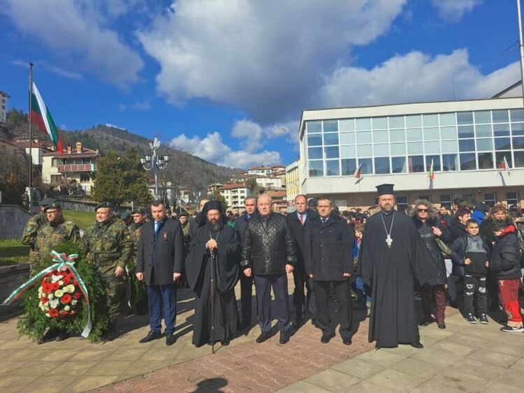 Смолян тържествено отбеляза 146 години от свещената българска свобода