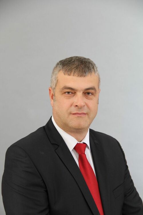 Емил Хумчев отново  е водач на листата на БСП за предсрочните парламентарни избори на 9 юни
